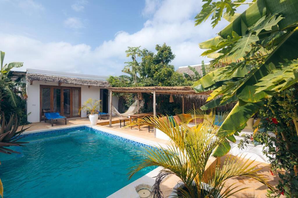 Bukoba - Olive - Private Pool, Ac & Wi-fi Willa *